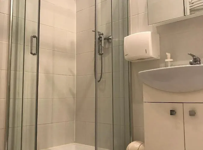 Planty بيت شباب *